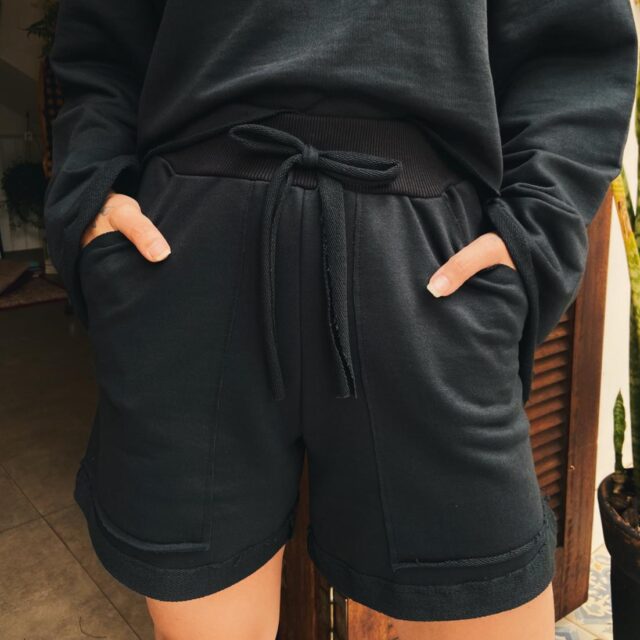 Shorts Moletinho Preto