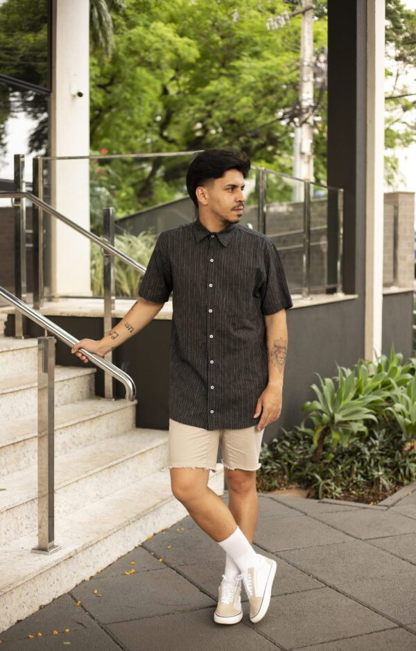 Camisa Risca de Giz