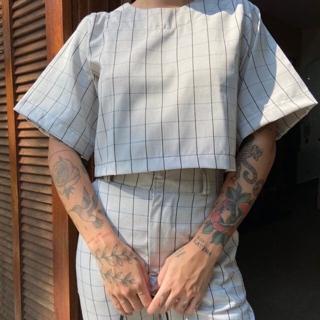 Cropped Cubo Grid