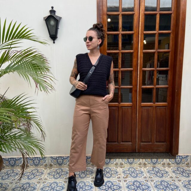Calça Reta Nude