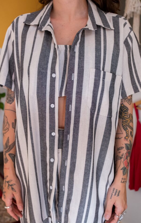 Camisa Linho Listrado Cru e Preto