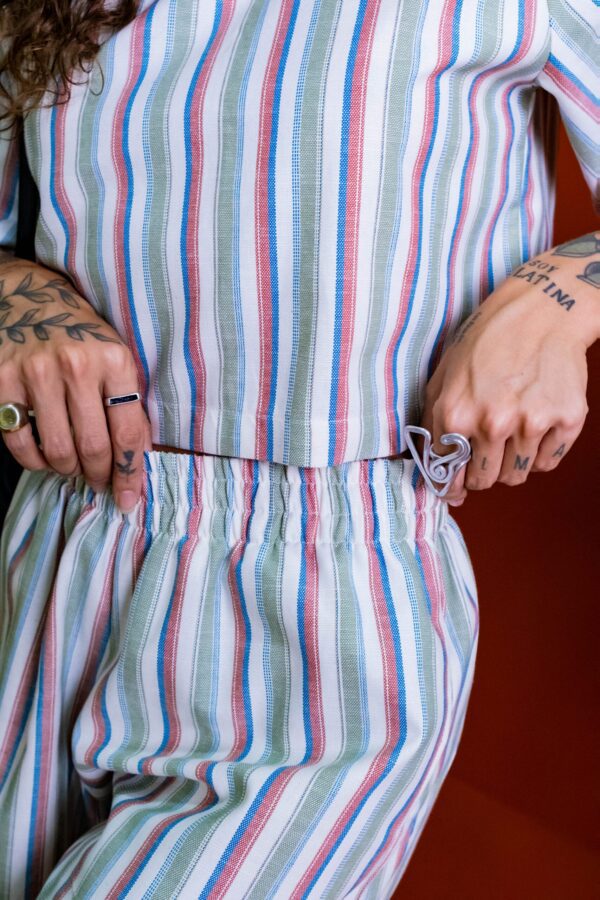 Shorts Listrado