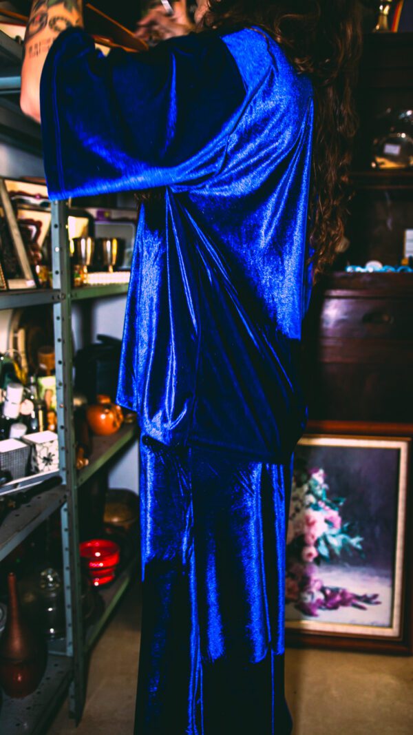 Camiseta Oversized Veludo Azul Galáxia