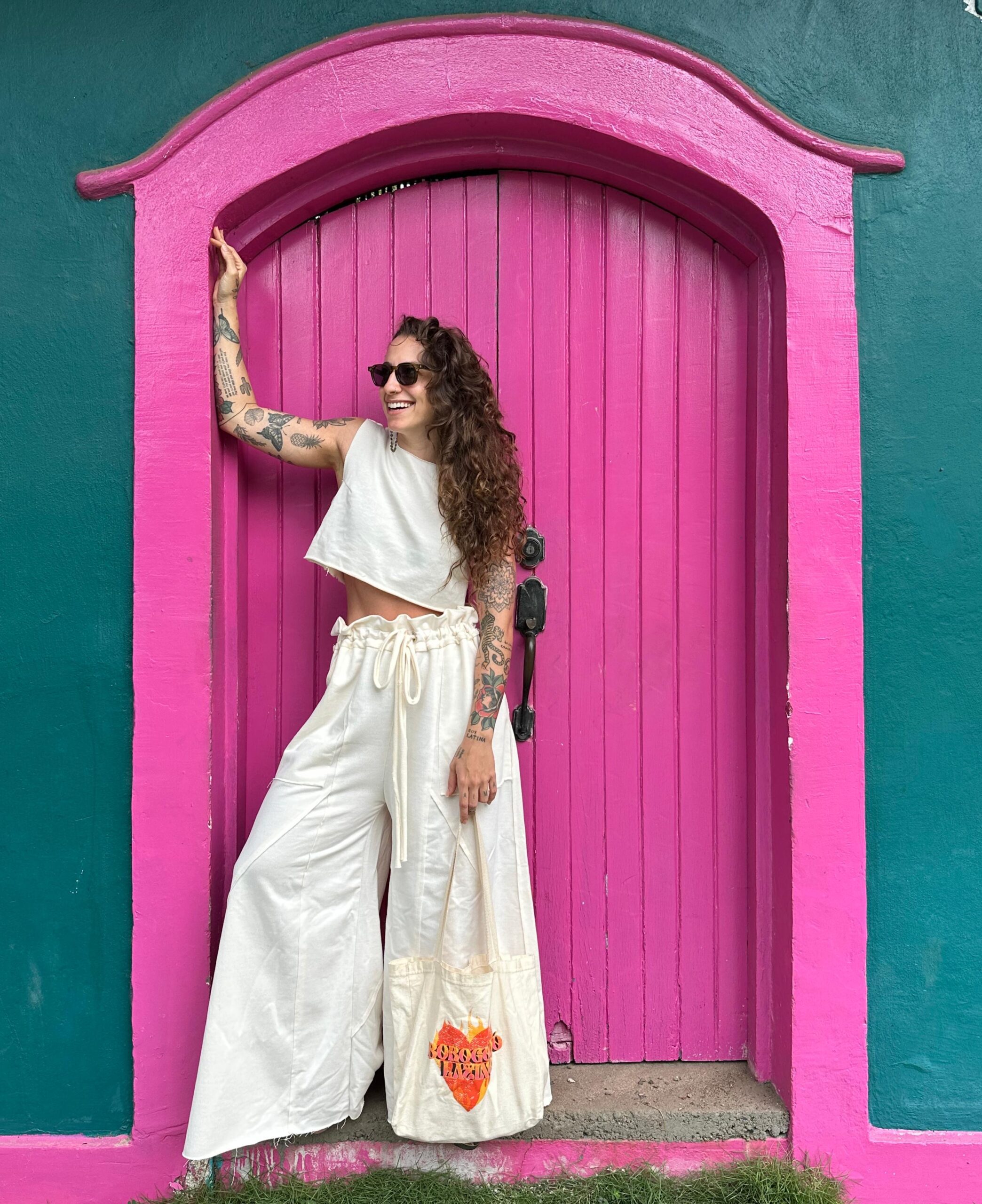 Cropped Recortes Off White - Imagem 4